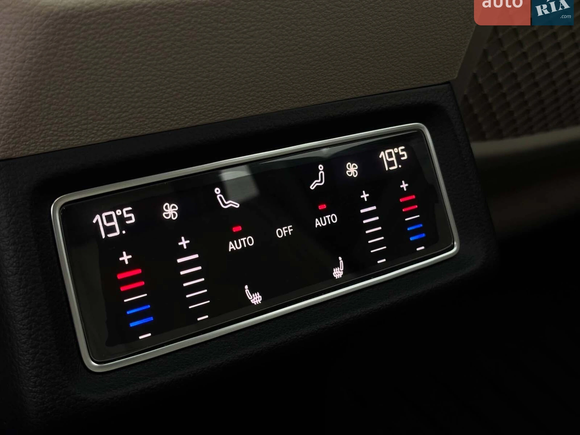2021 Audi e-tron - мініатюра 39