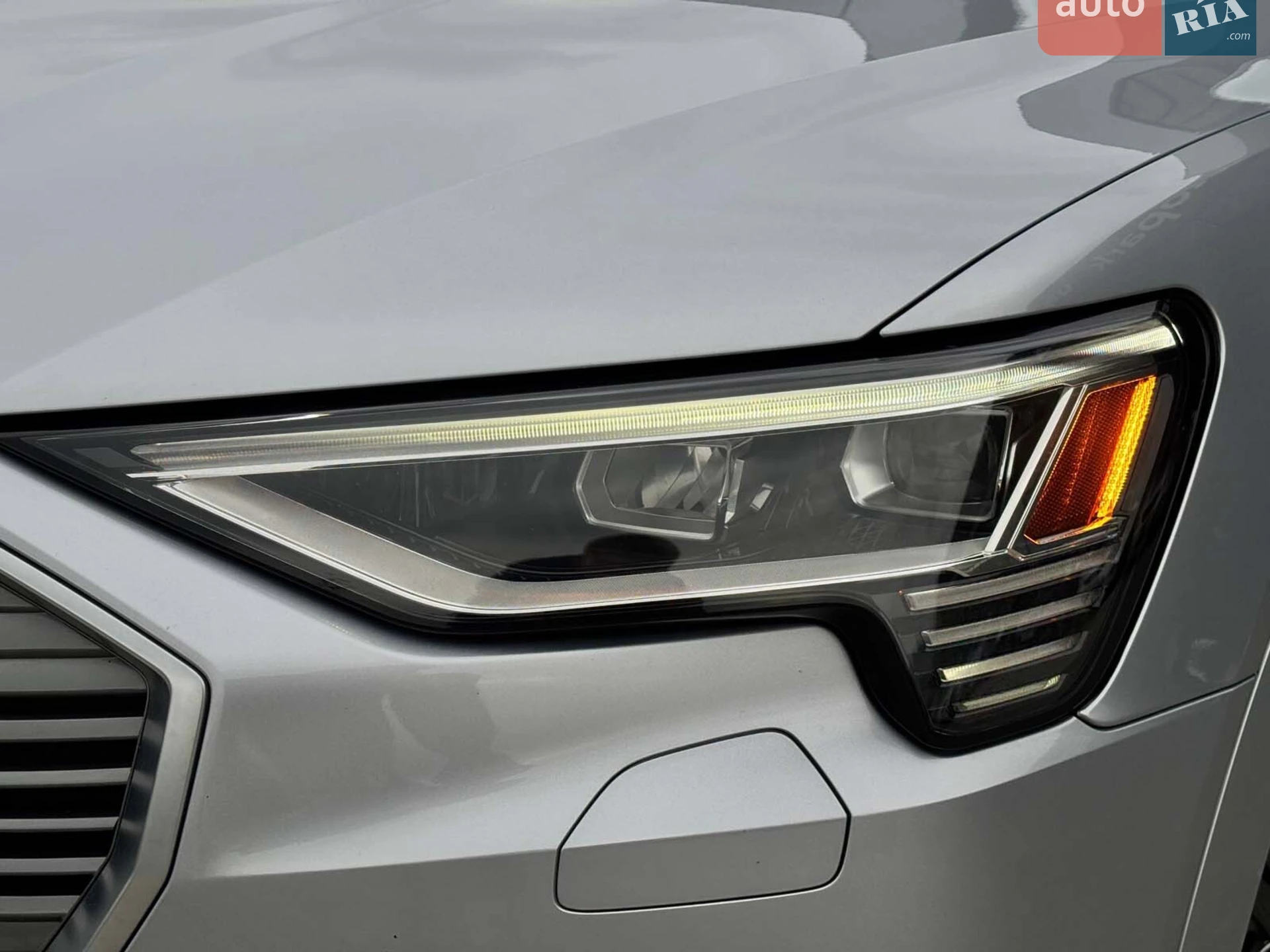 2021 Audi e-tron - мініатюра 14