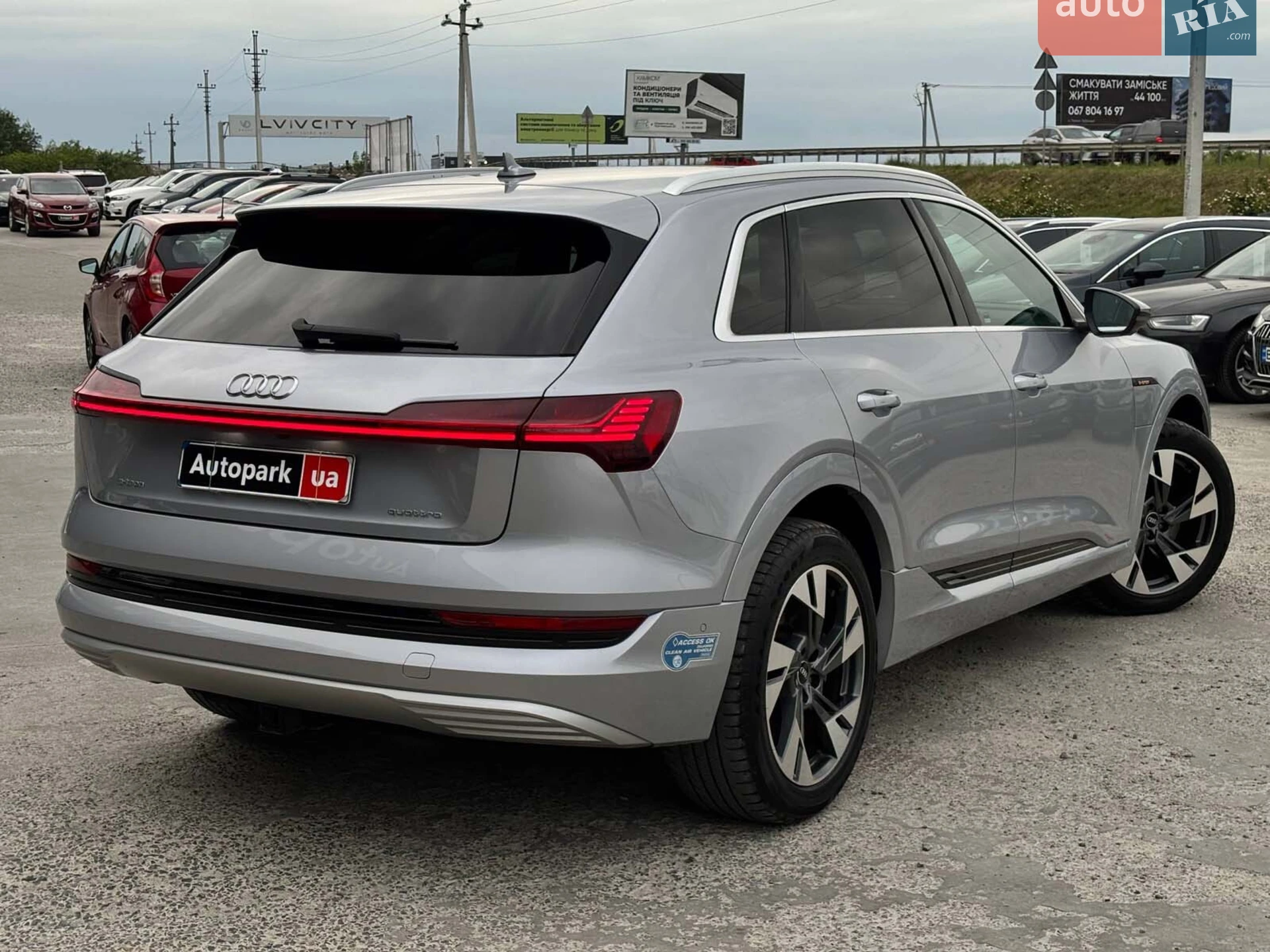 2021 Audi e-tron - мініатюра 7
