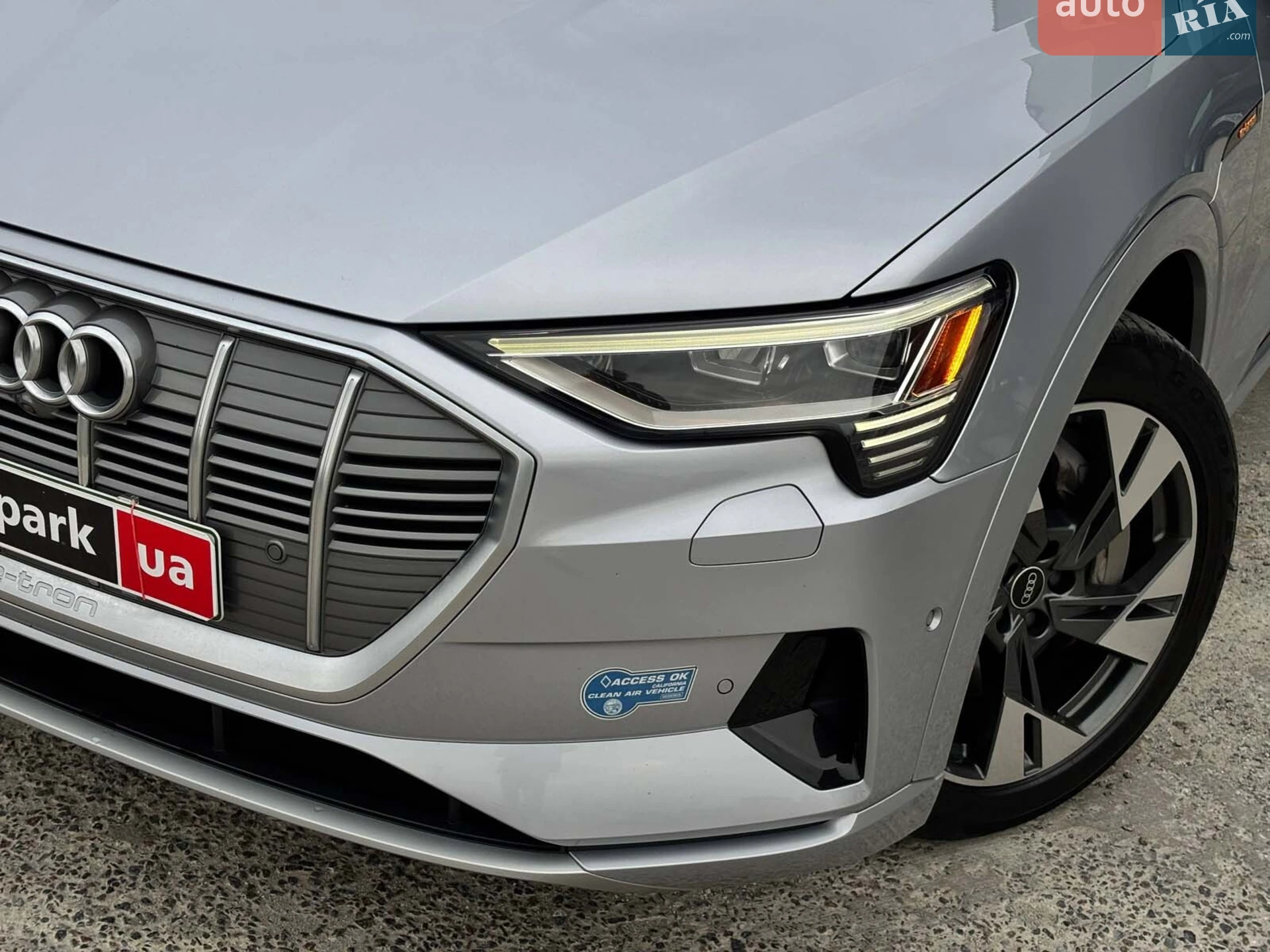 2021 Audi e-tron - мініатюра 13