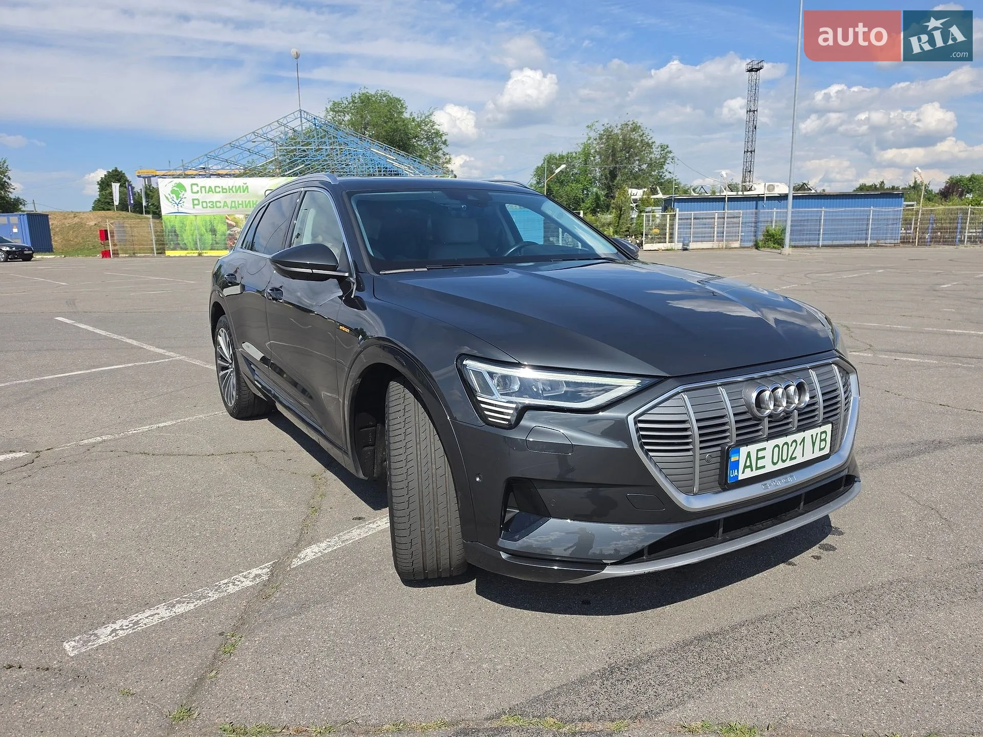 2020 Audi e-tron - мініатюра 5