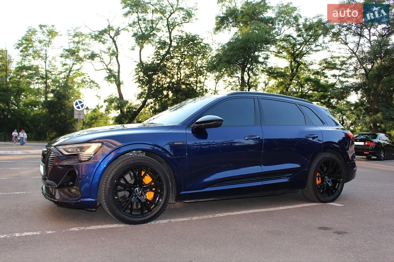 2021 Audi e-tron - мініатюра 9