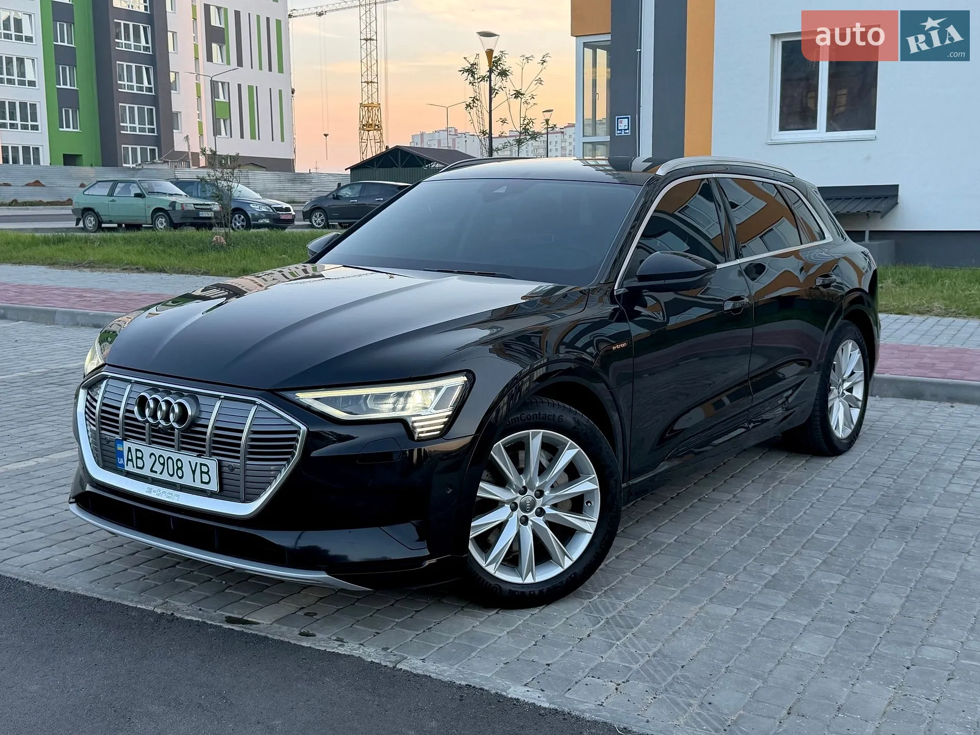 2019 Audi e-tron - мініатюра 25