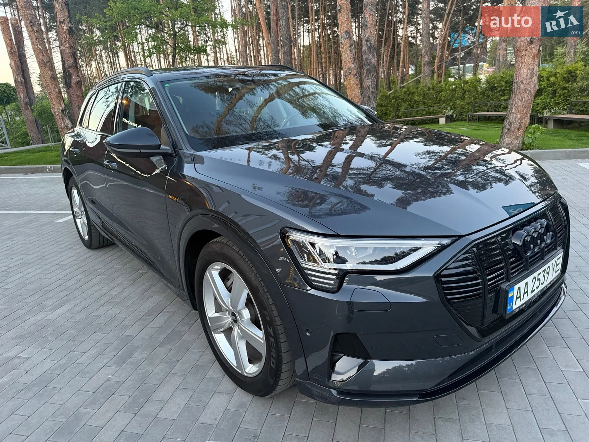 2022 Audi e-tron - мініатюра 2