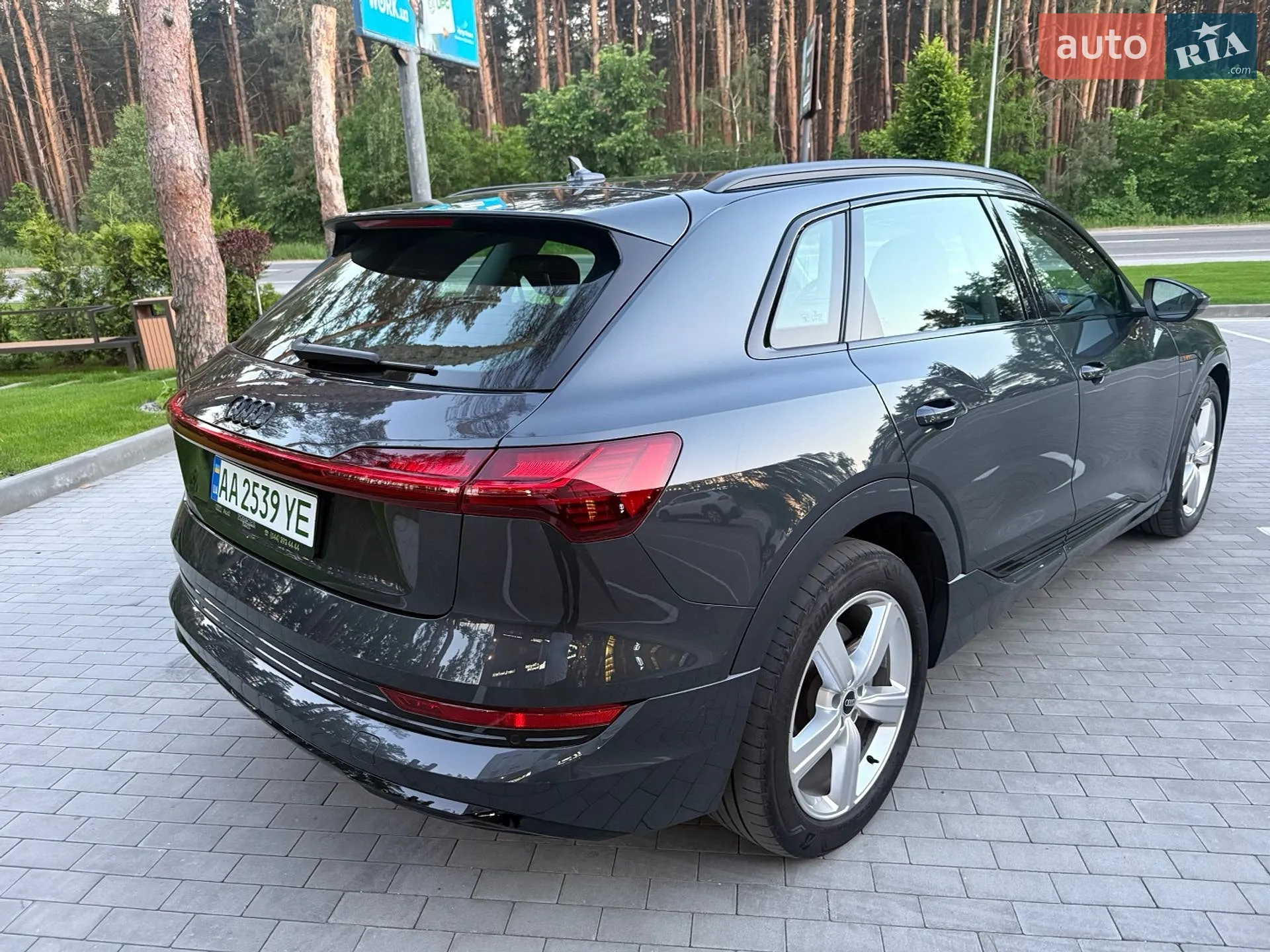 2022 Audi e-tron - мініатюра 4
