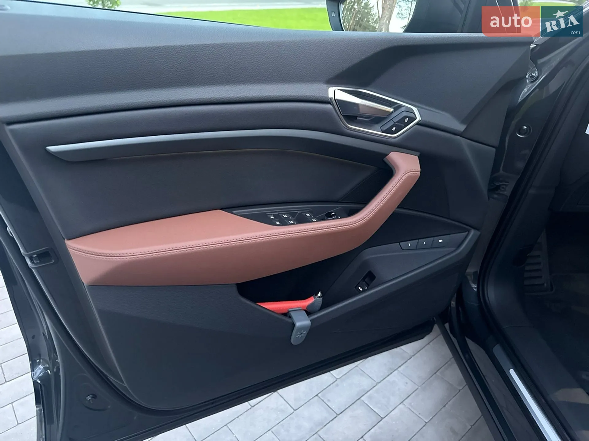 2022 Audi e-tron - мініатюра 12