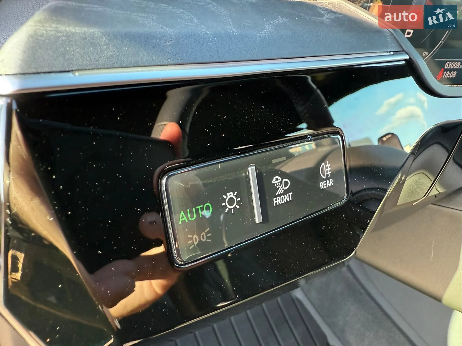 2020 Audi e-tron - мініатюра 47