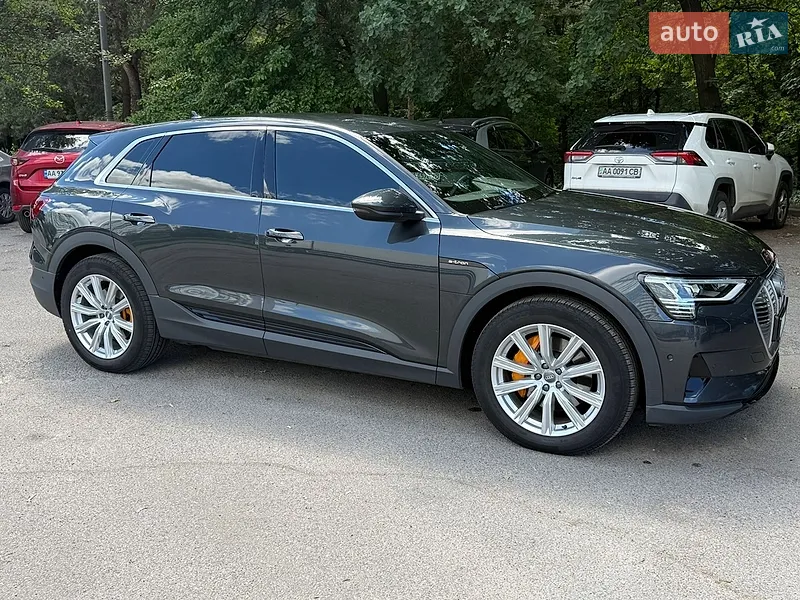 Audi e-tron 2020 VIN WAUZZZGE5LB037022 фото оголошення 48 з 67