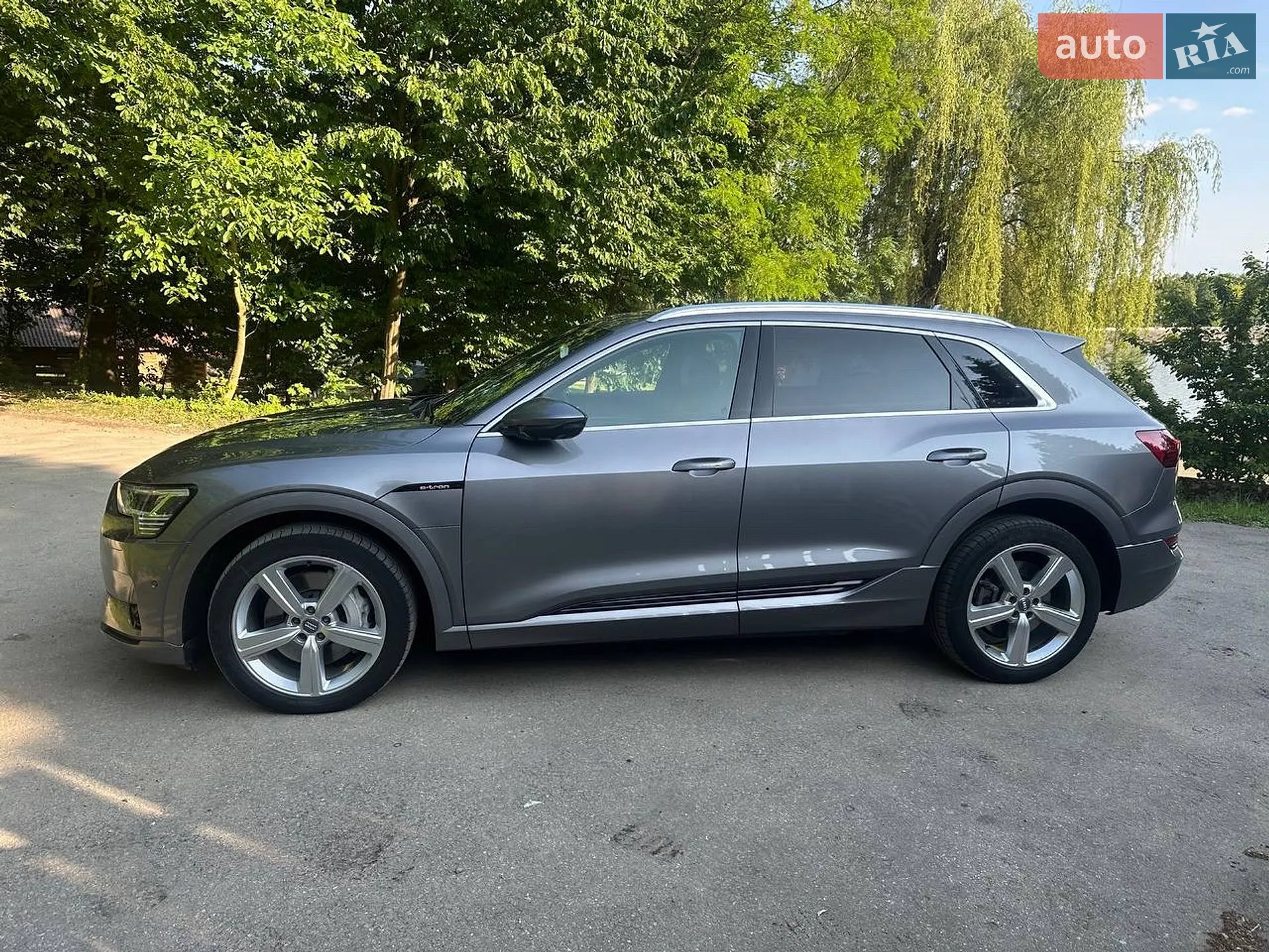 2019 Audi e-tron - мініатюра 6
