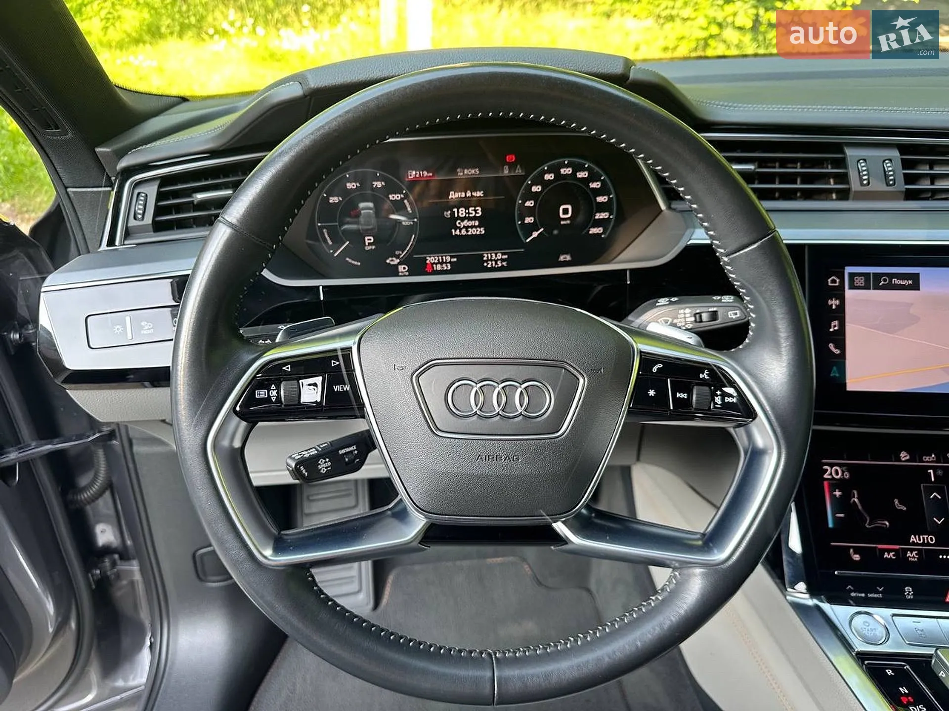 2019 Audi e-tron - мініатюра 15