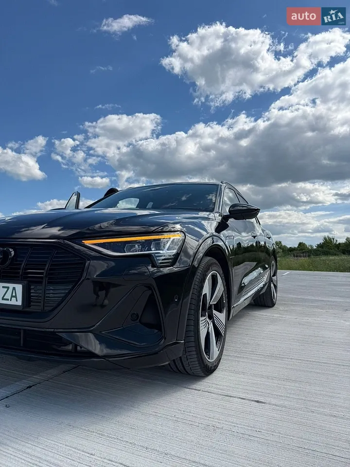 2021 Audi e-tron - мініатюра 51