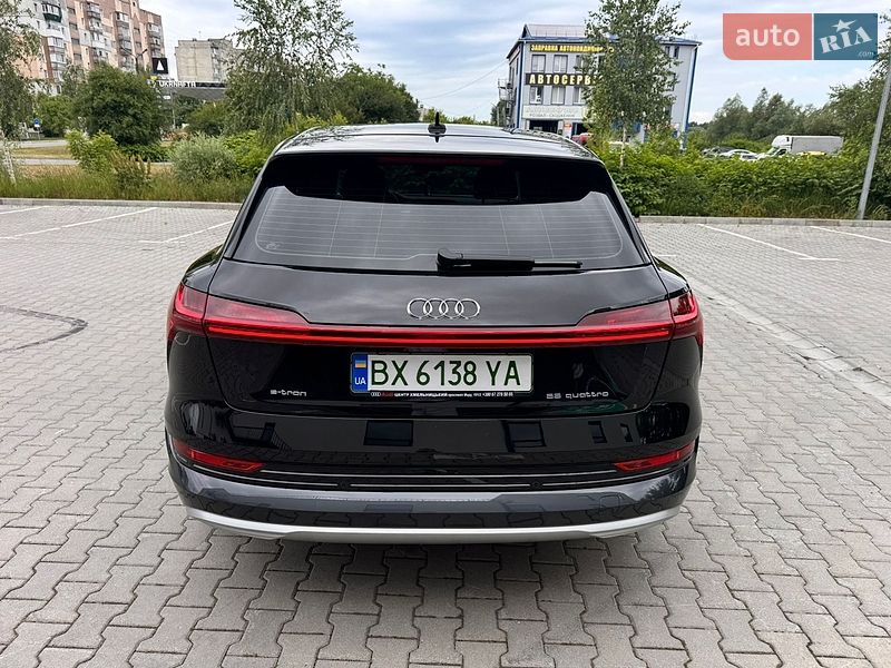 Внедорожник / Кроссовер Audi e-tron 2022 в Хмельницком