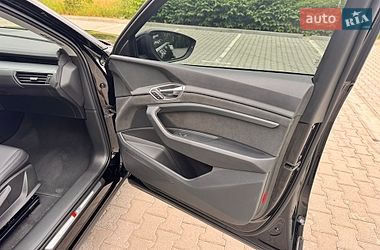 Внедорожник / Кроссовер Audi e-tron 2022 в Хмельницком