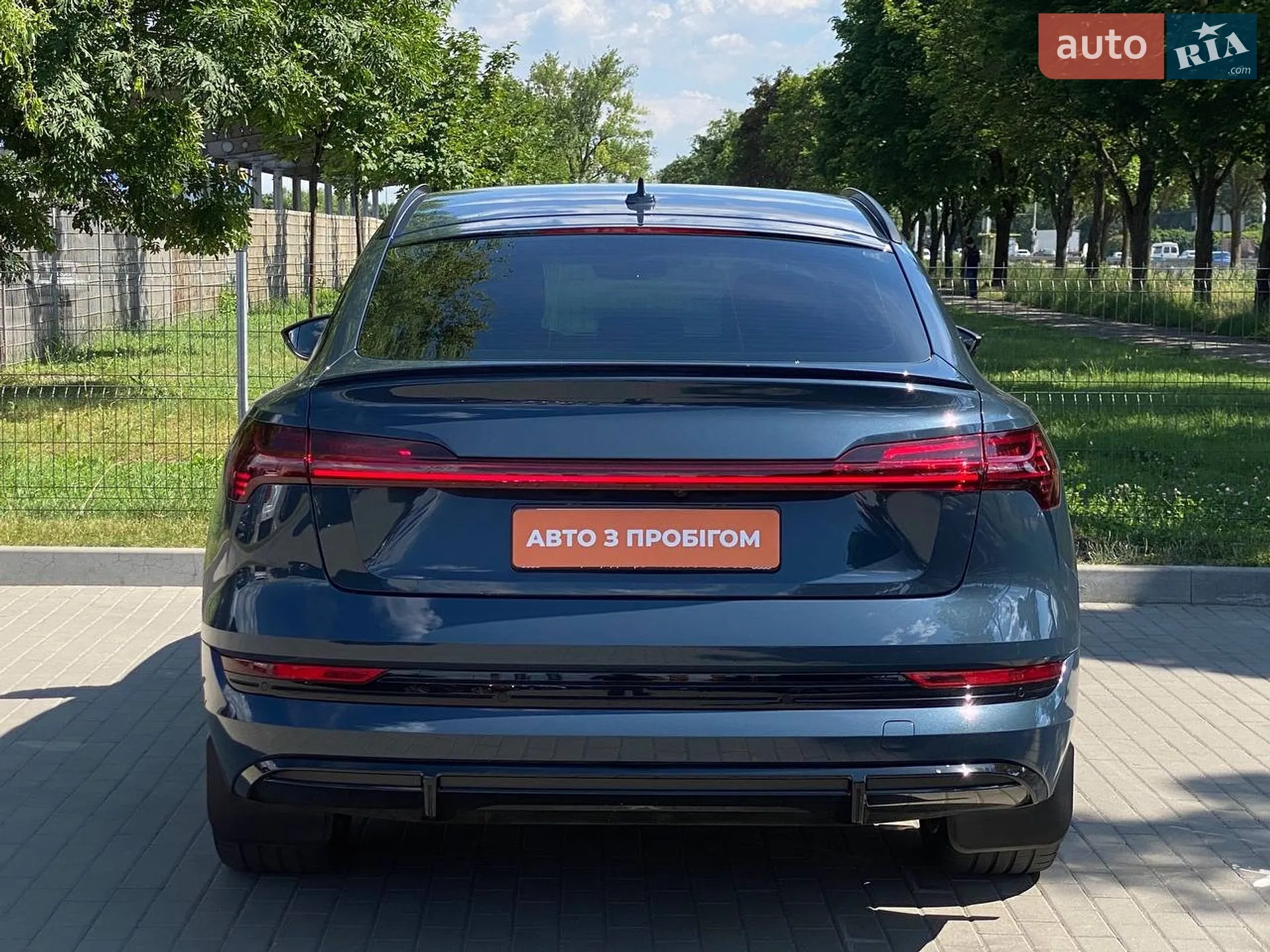 2020 Audi e-tron - мініатюра 7