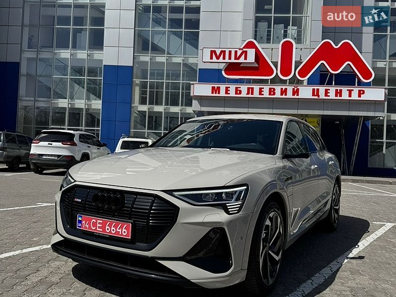Внедорожник / Кроссовер Audi e-tron 2021 в Хмельницком