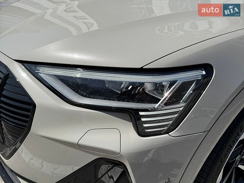Внедорожник / Кроссовер Audi e-tron 2021 в Хмельницком