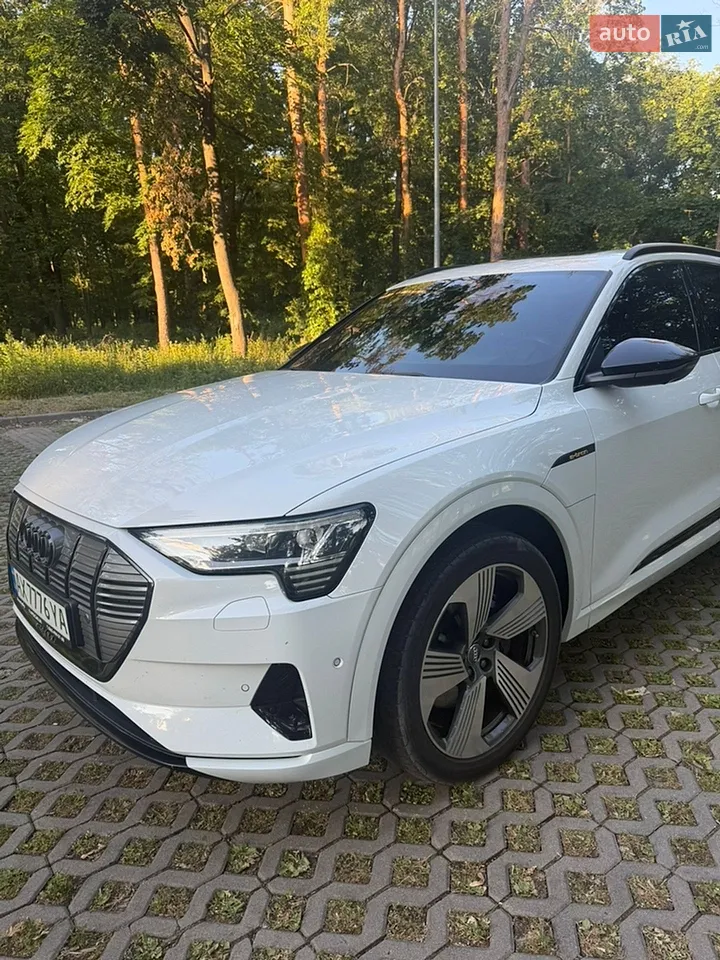 2020 Audi e-tron - мініатюра 17