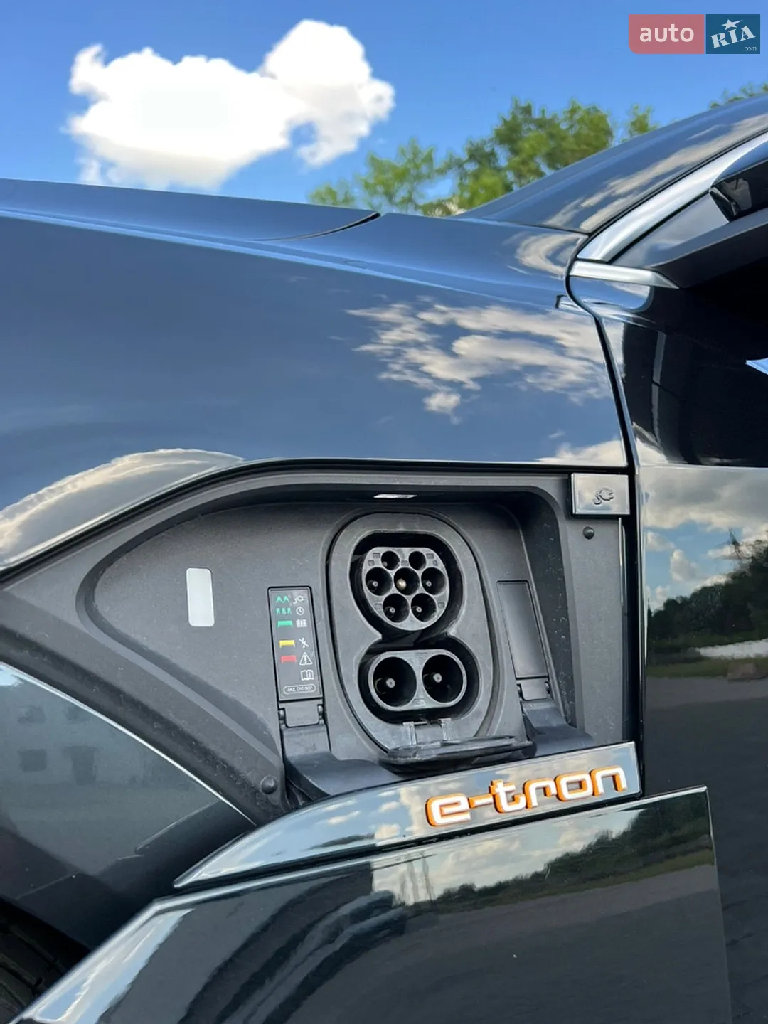 2018 Audi e-tron - мініатюра 21