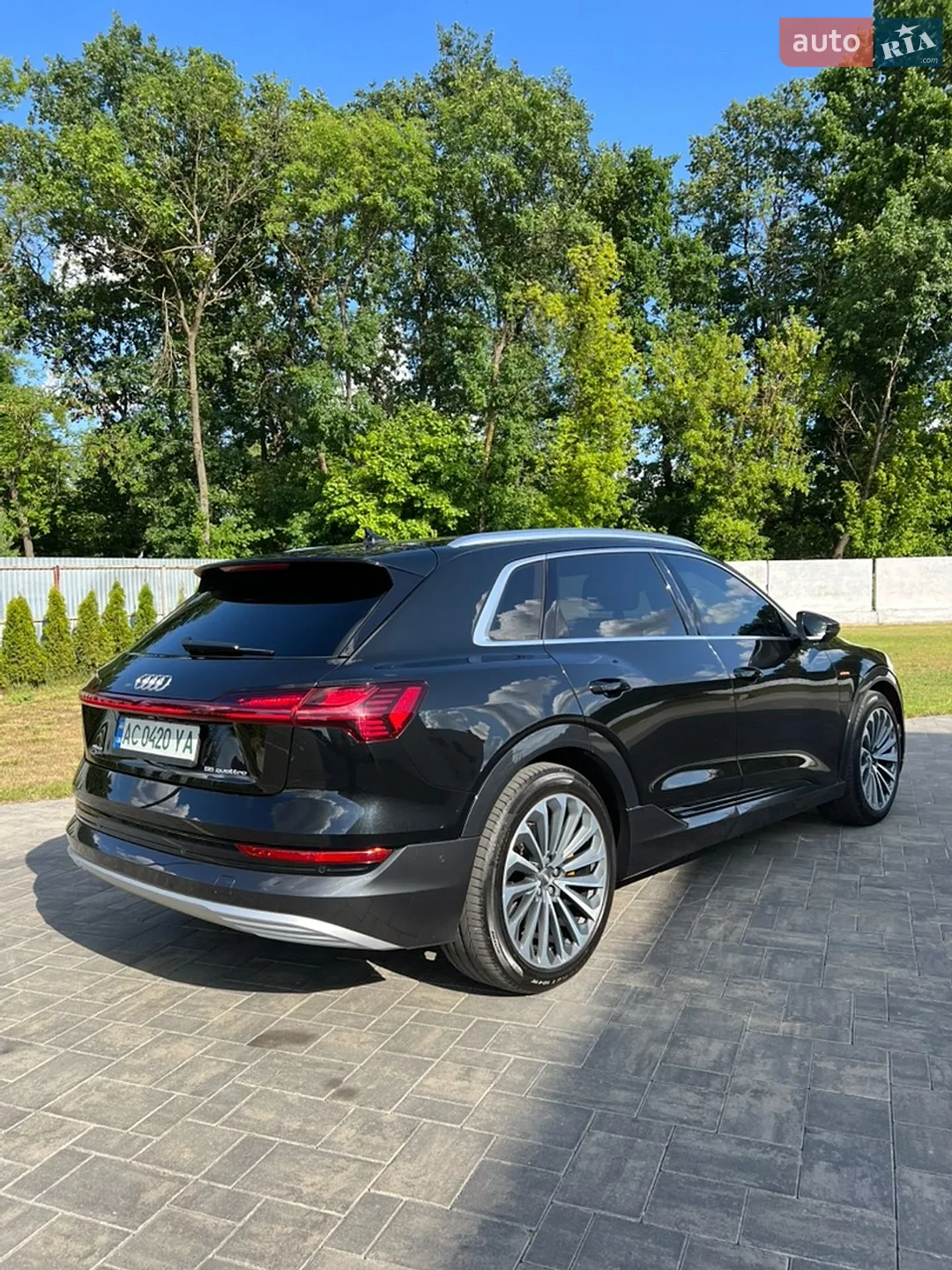 2018 Audi e-tron - мініатюра 26