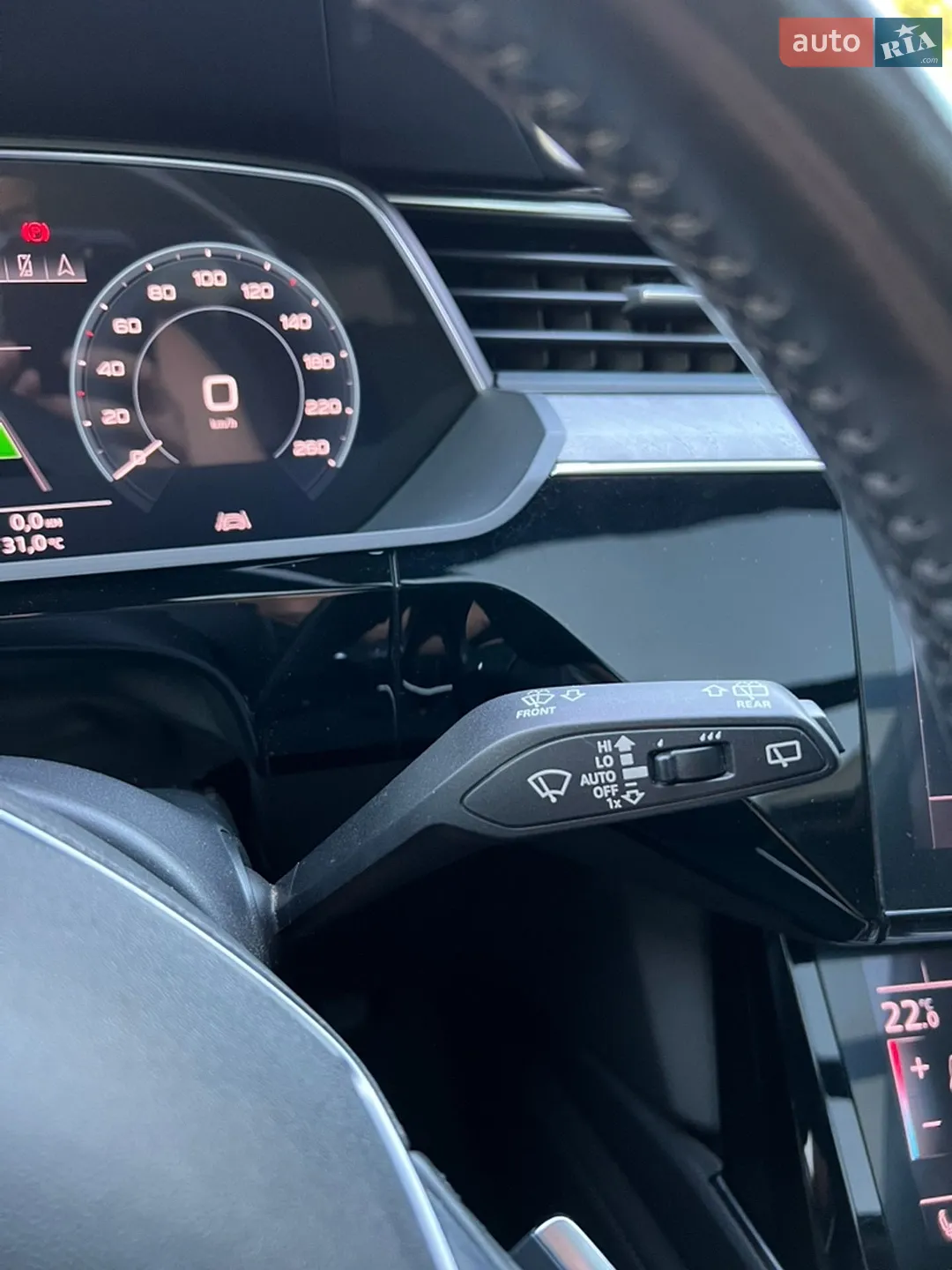 2018 Audi e-tron - мініатюра 68