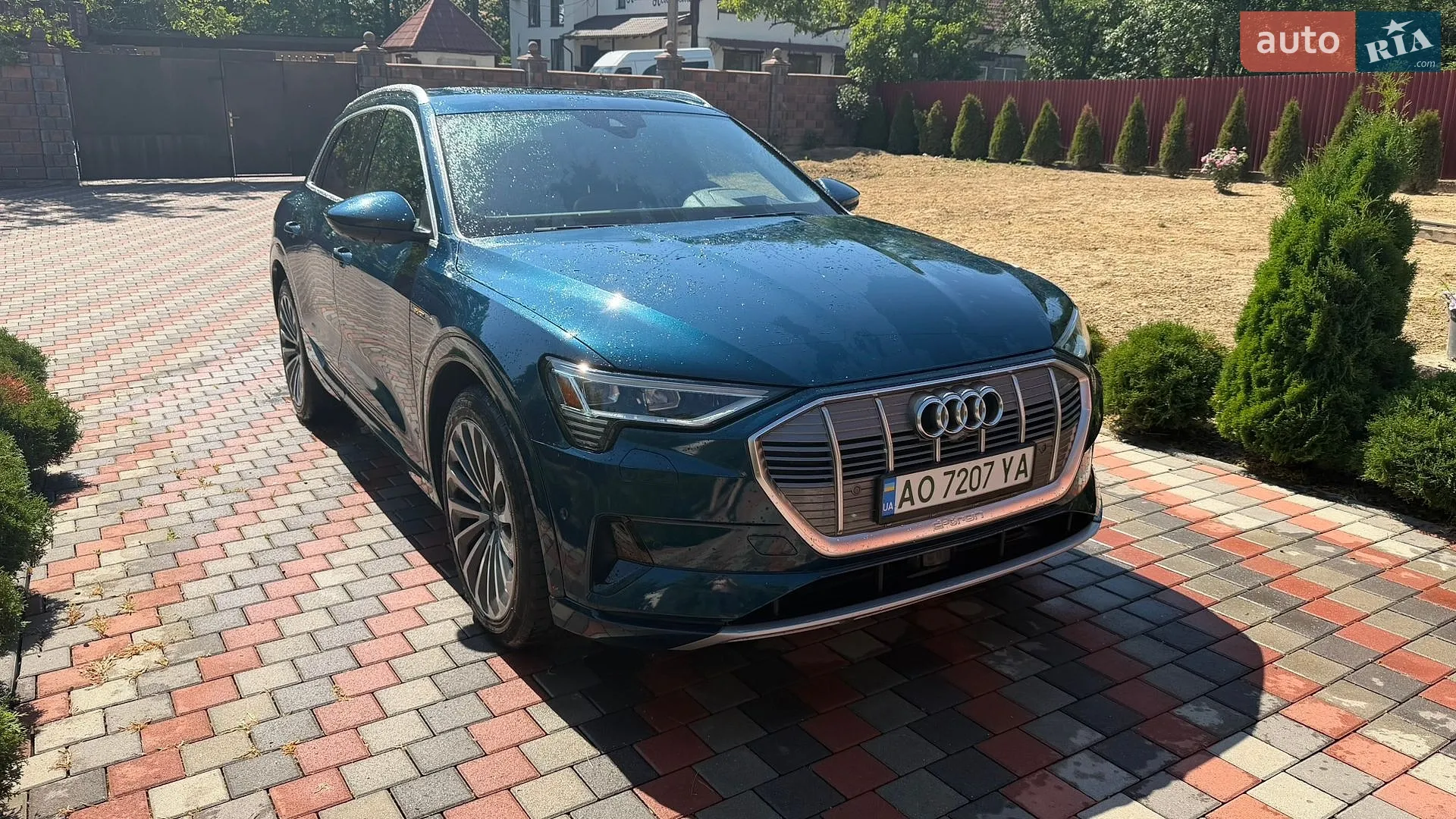 2019 Audi e-tron - мініатюра 3
