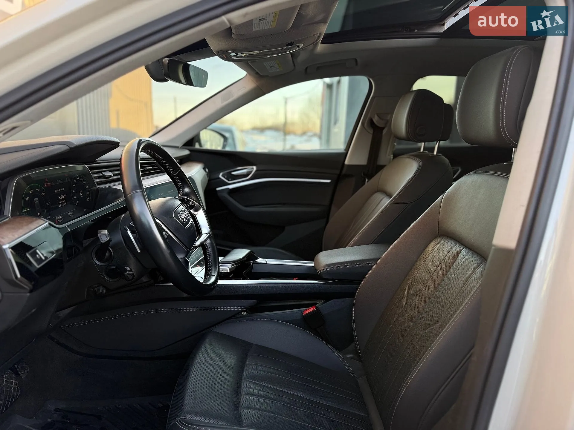 2019 Audi e-tron - мініатюра 38