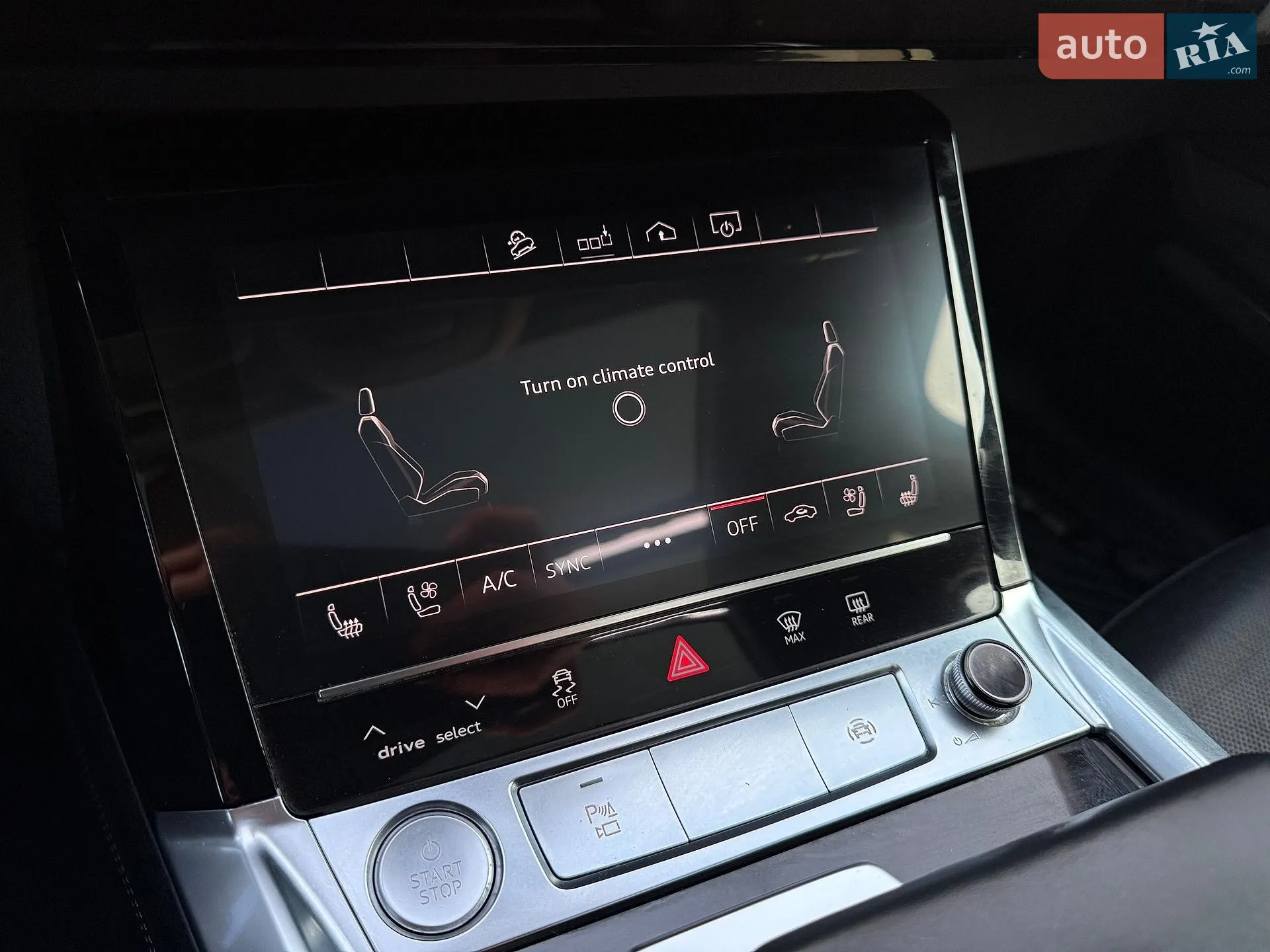 2019 Audi e-tron - мініатюра 43