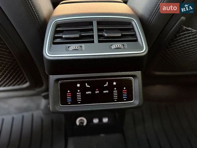 Audi e-tron 2019 VIN WA1LAAGE2KB024948 фото оголошення 61 з 114