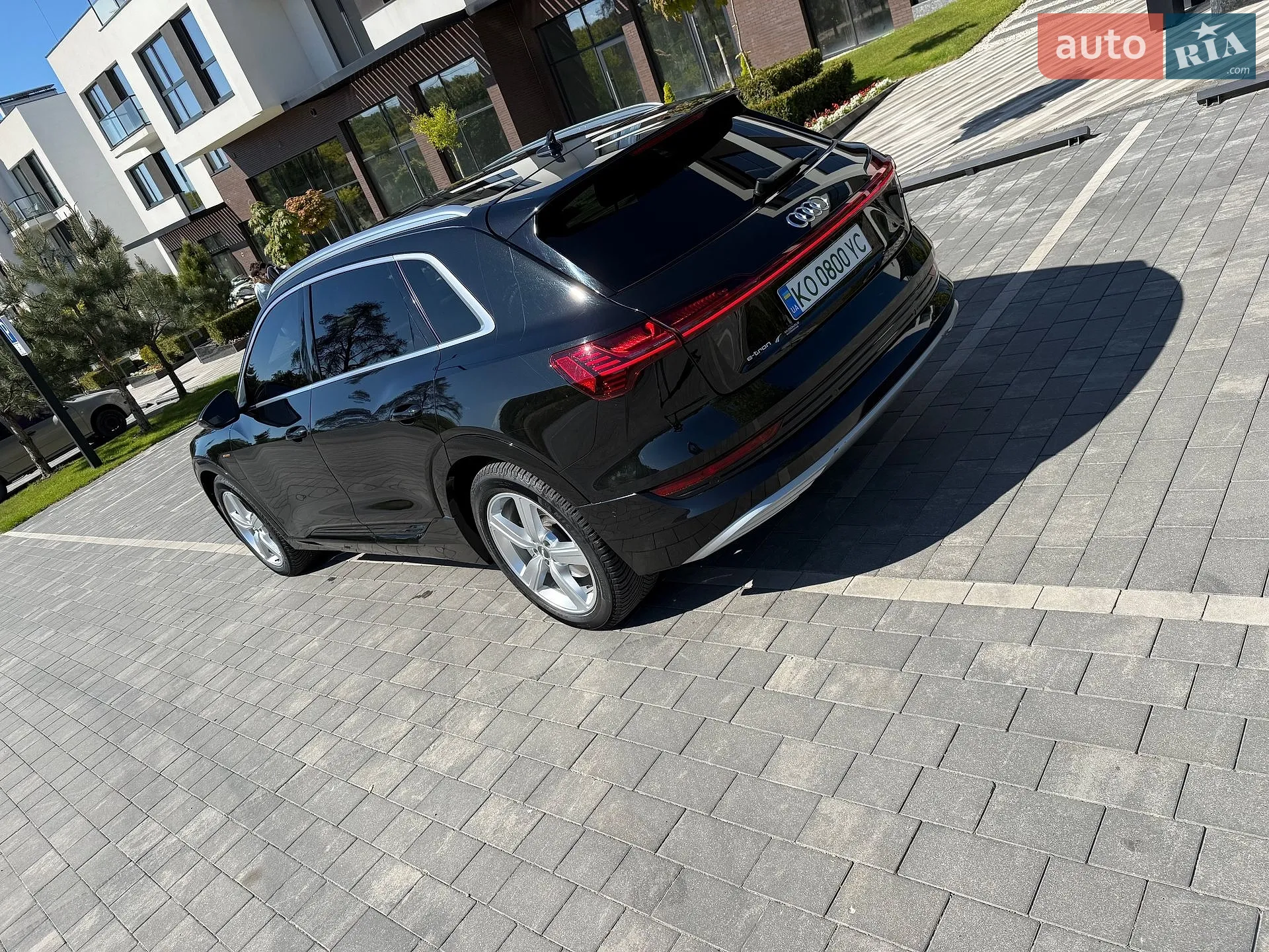 2019 Audi e-tron - мініатюра 7