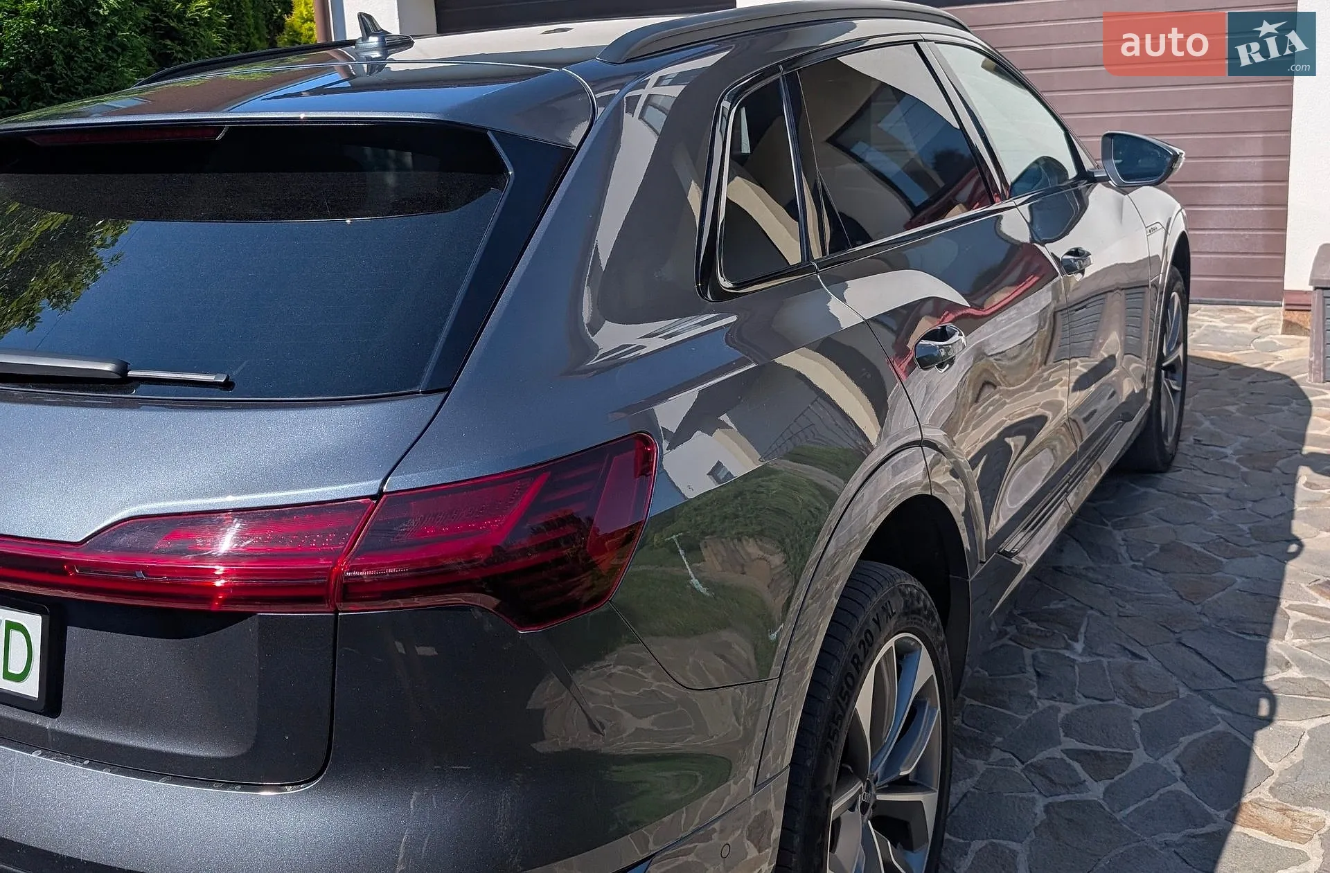 2021 Audi e-tron - мініатюра 6