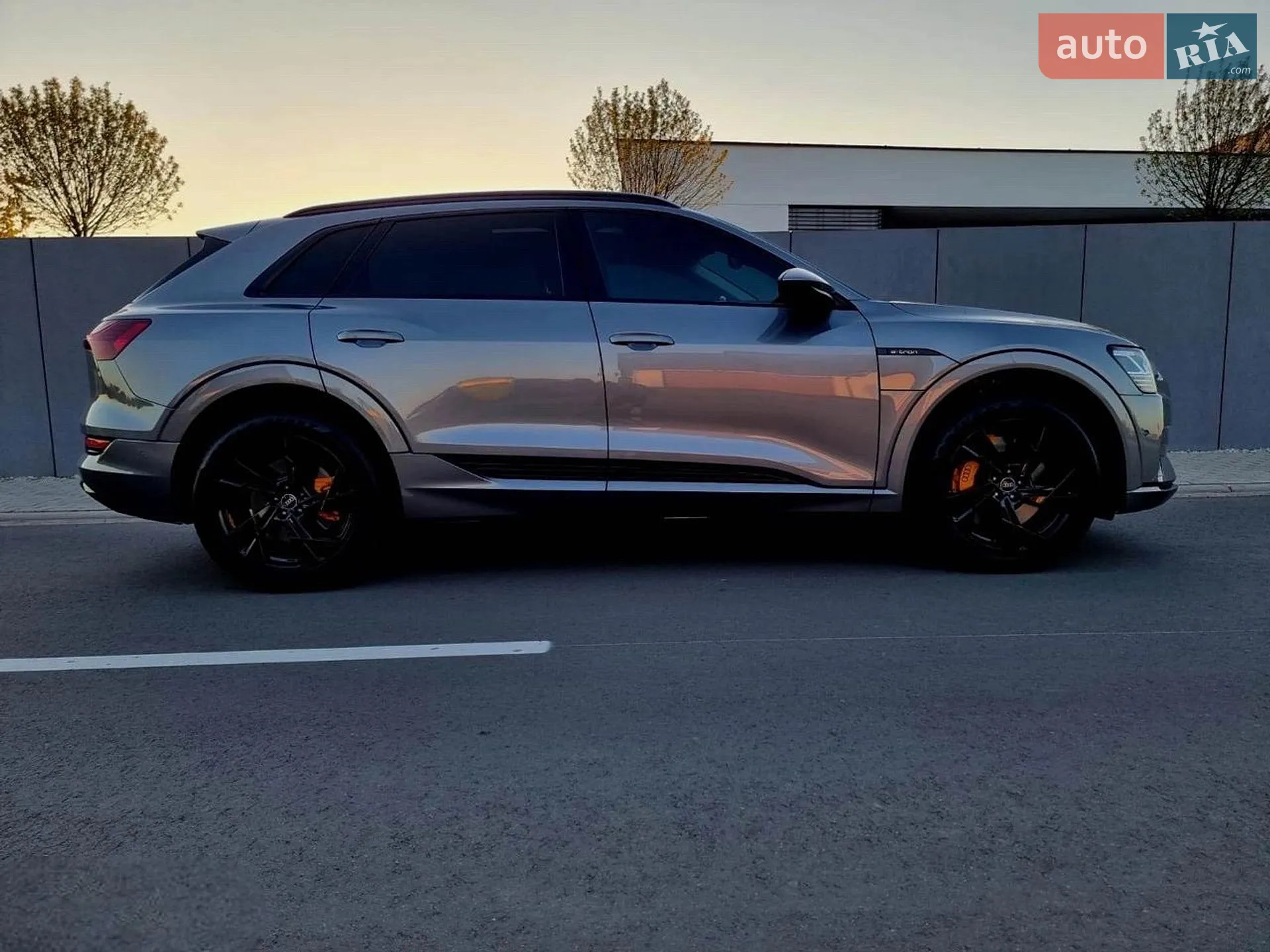 2021 Audi e-tron - мініатюра 3