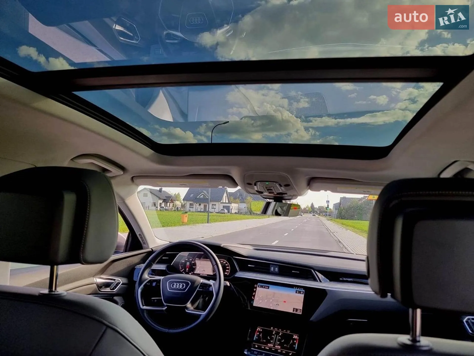 2021 Audi e-tron - мініатюра 7