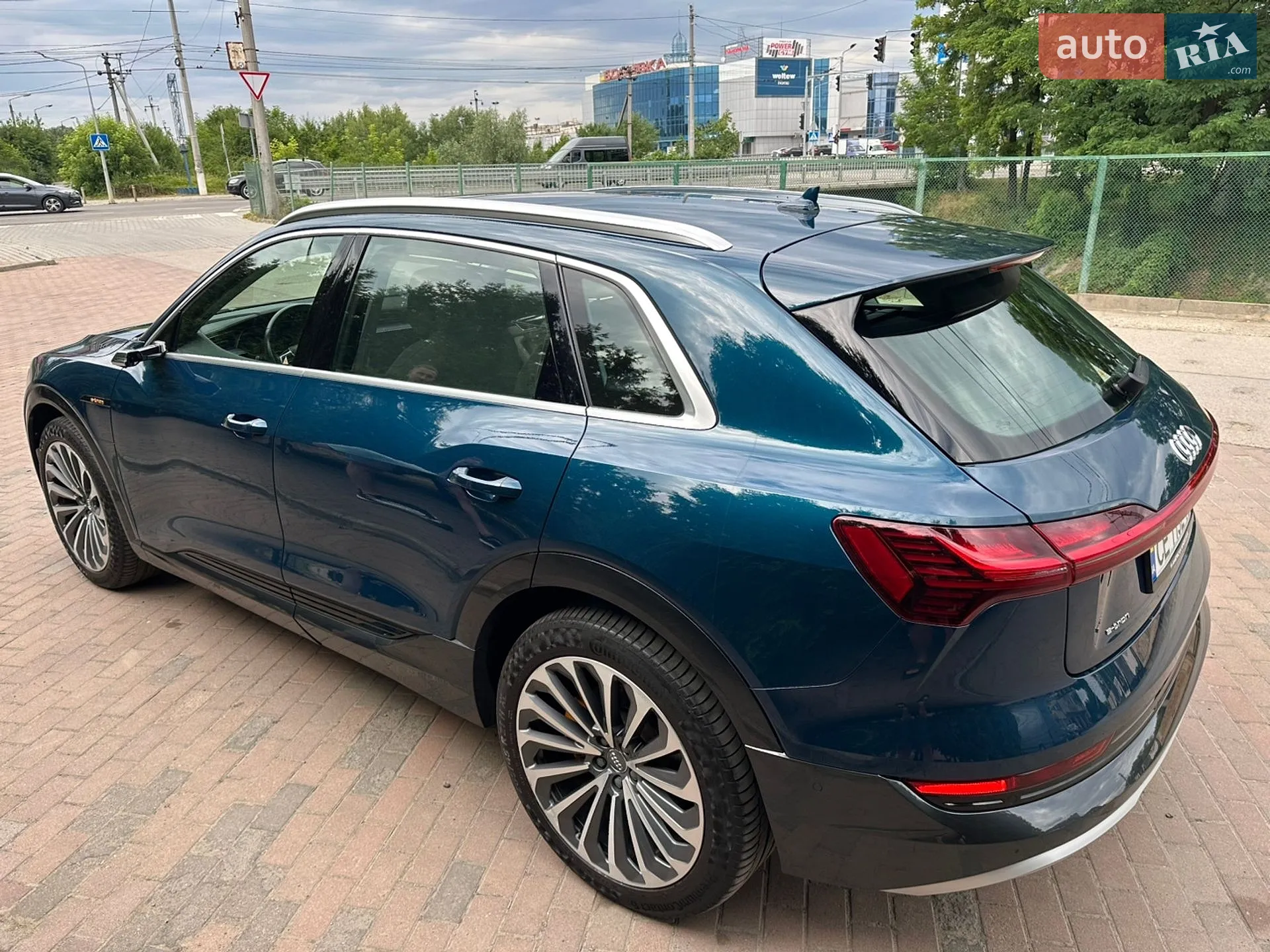 2019 Audi e-tron - мініатюра 13