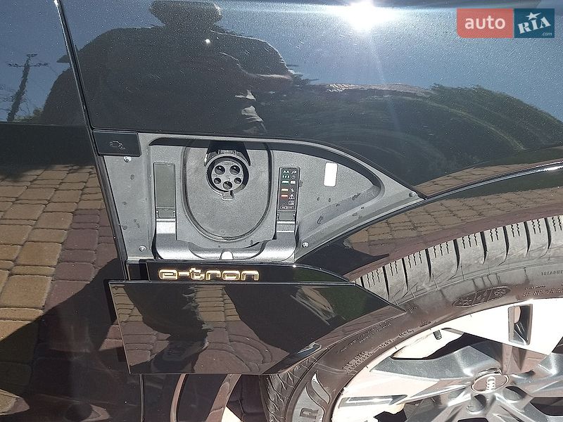 Внедорожник / Кроссовер Audi e-tron 2020 в Виннице