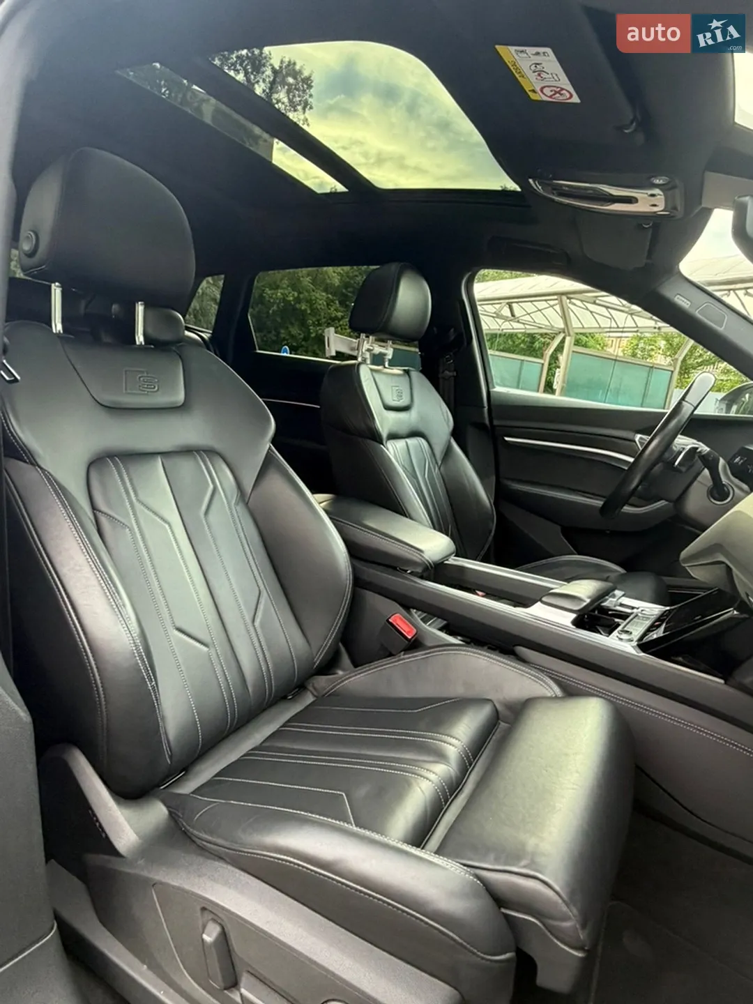 2020 Audi e-tron - мініатюра 17