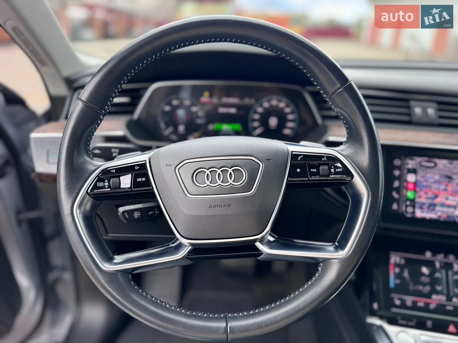 2019 Audi e-tron - мініатюра 21