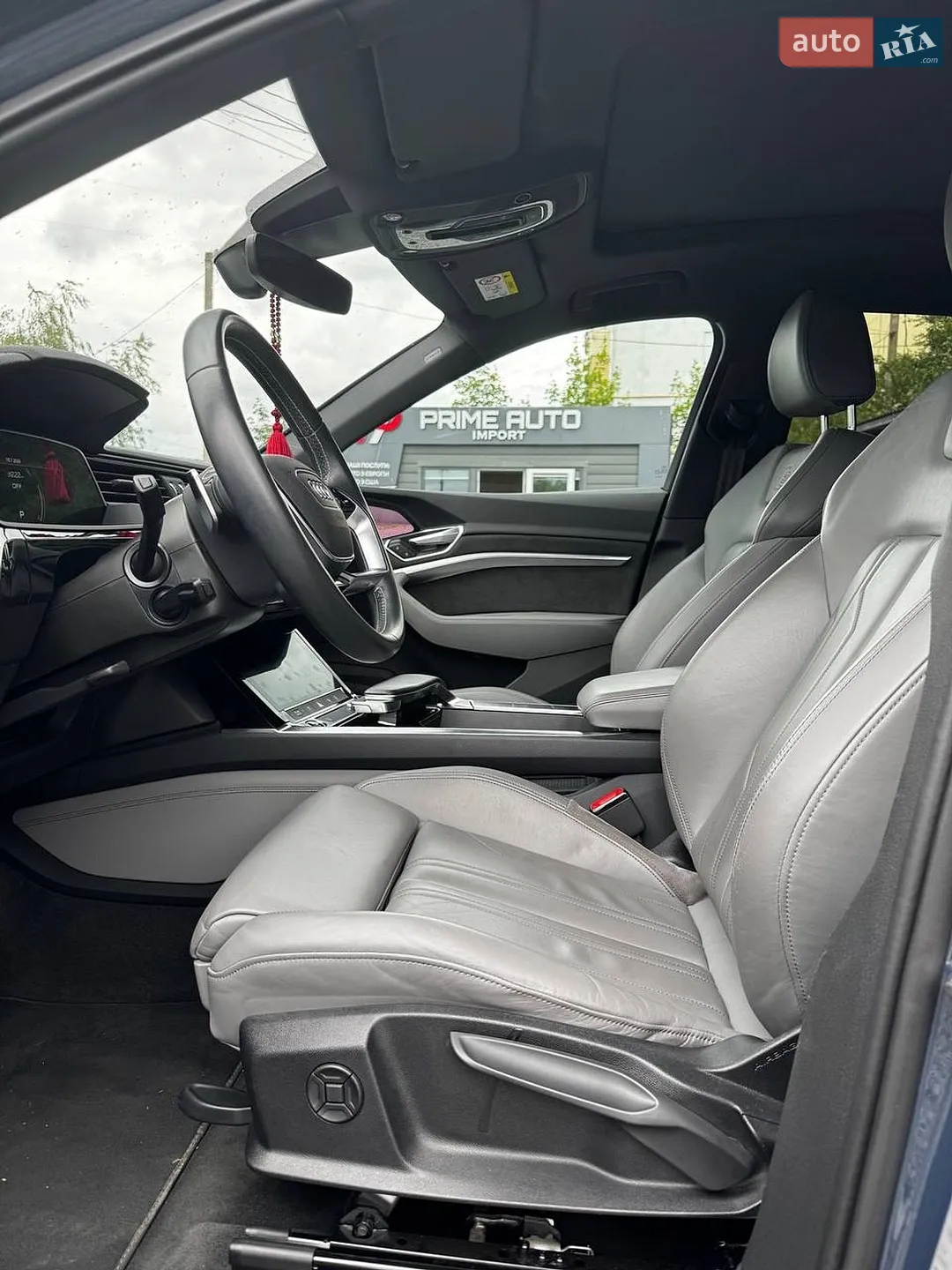 2021 Audi e-tron - мініатюра 16