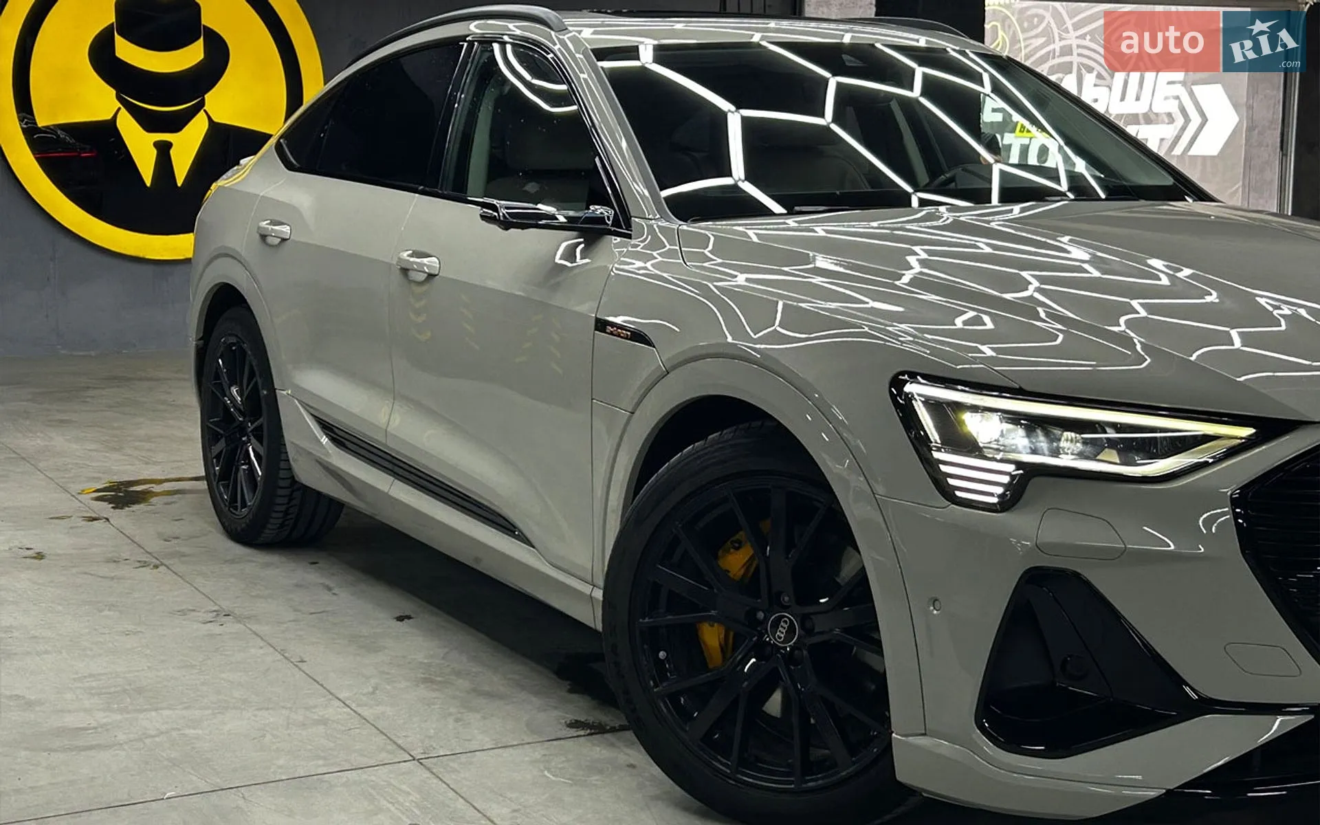 2021 Audi e-tron - мініатюра 2