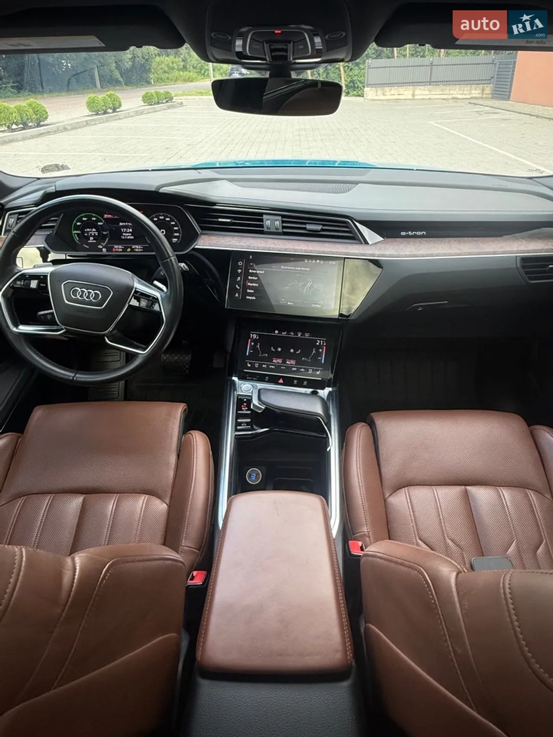 2019 Audi e-tron - мініатюра 29