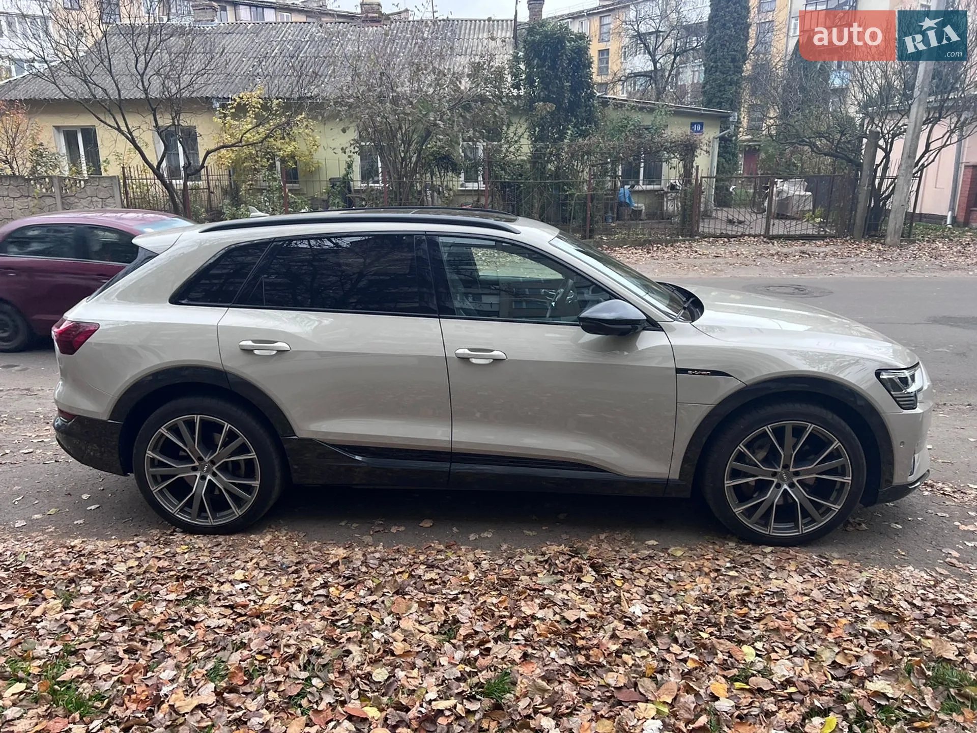 2019 Audi e-tron - мініатюра 6
