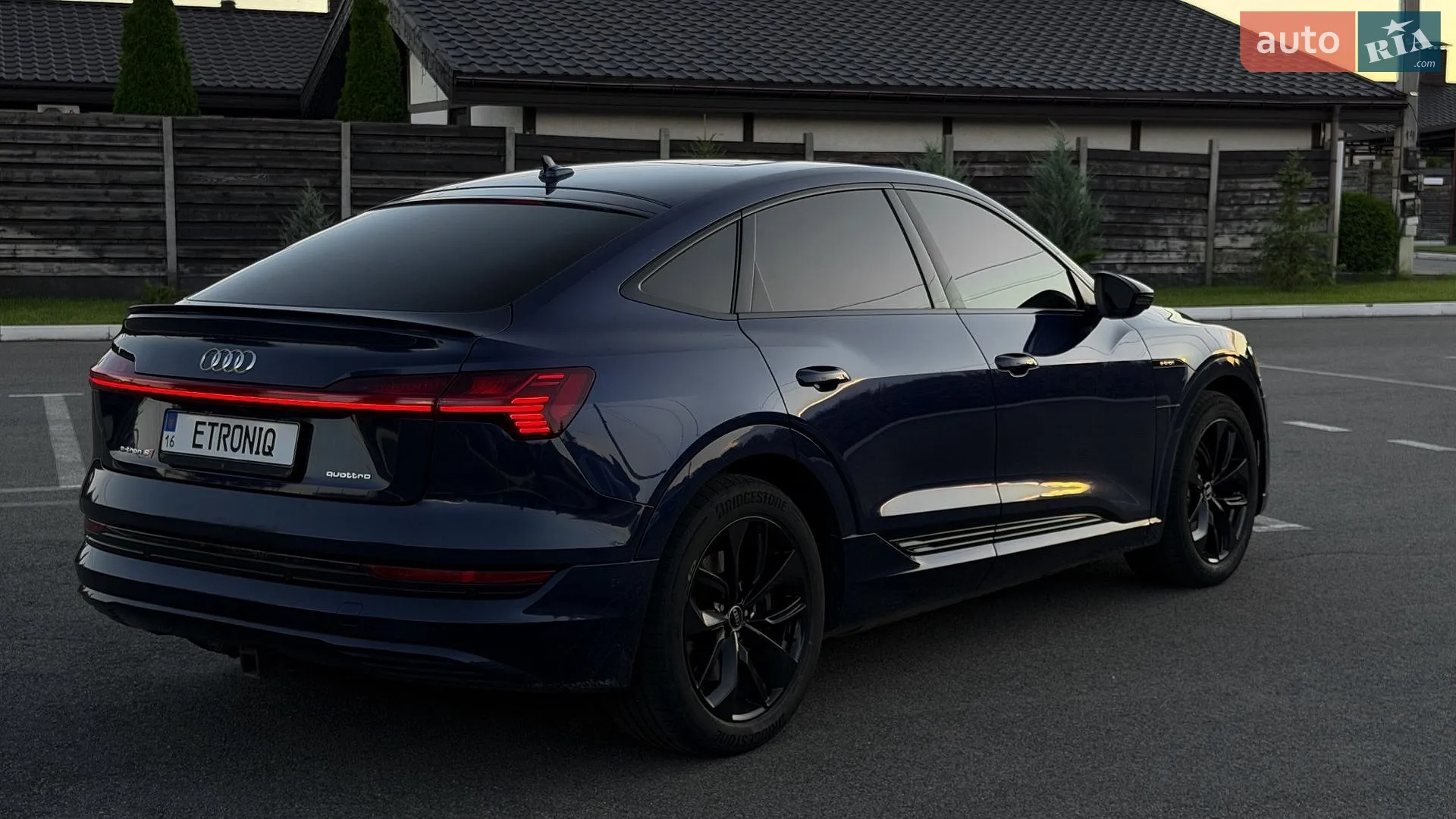 2020 Audi e-tron - мініатюра 6