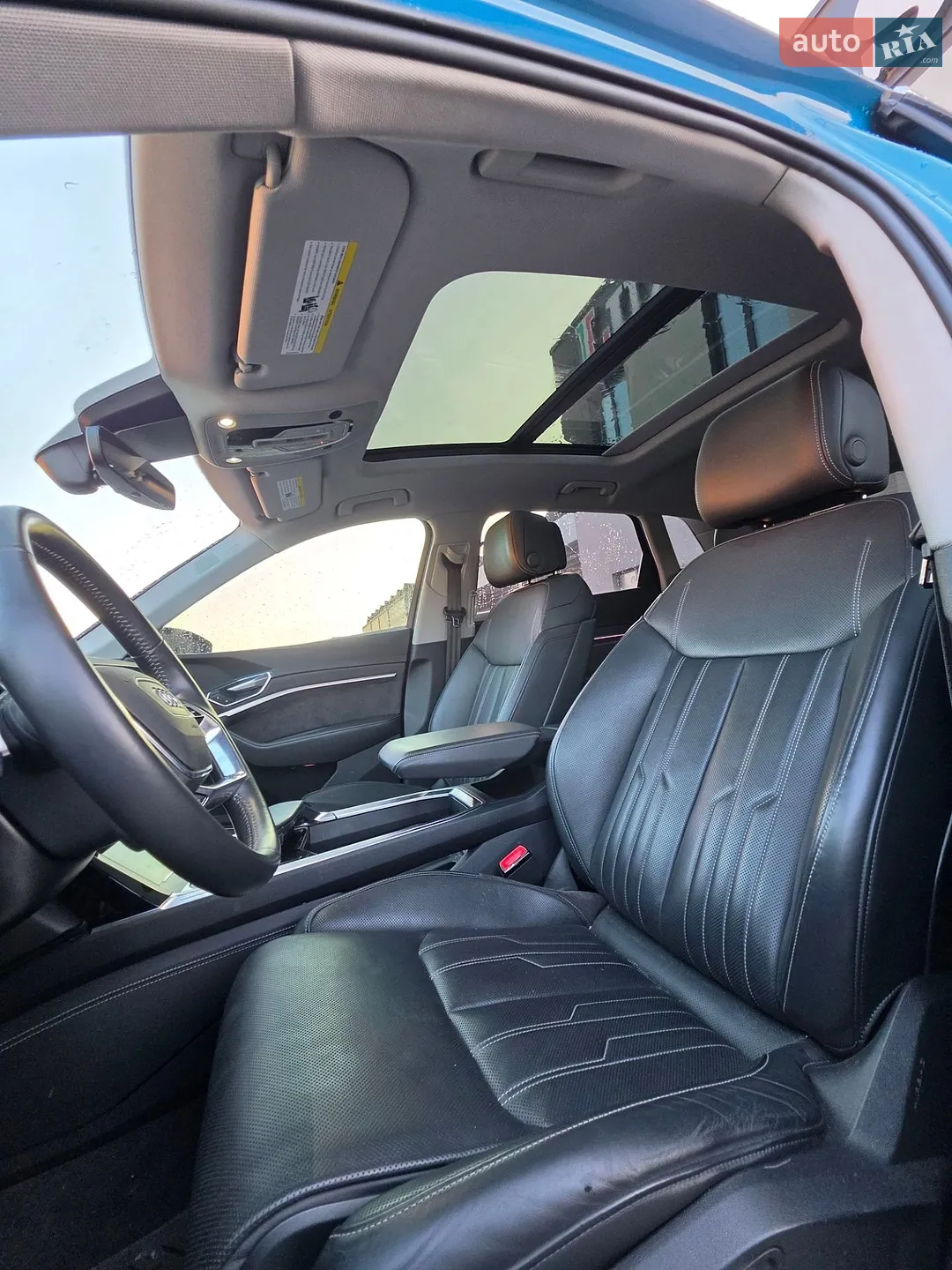 2019 Audi e-tron - мініатюра 7