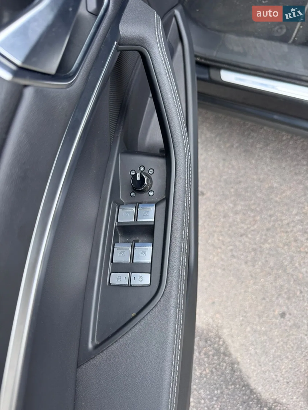 2021 Audi e-tron - мініатюра 20
