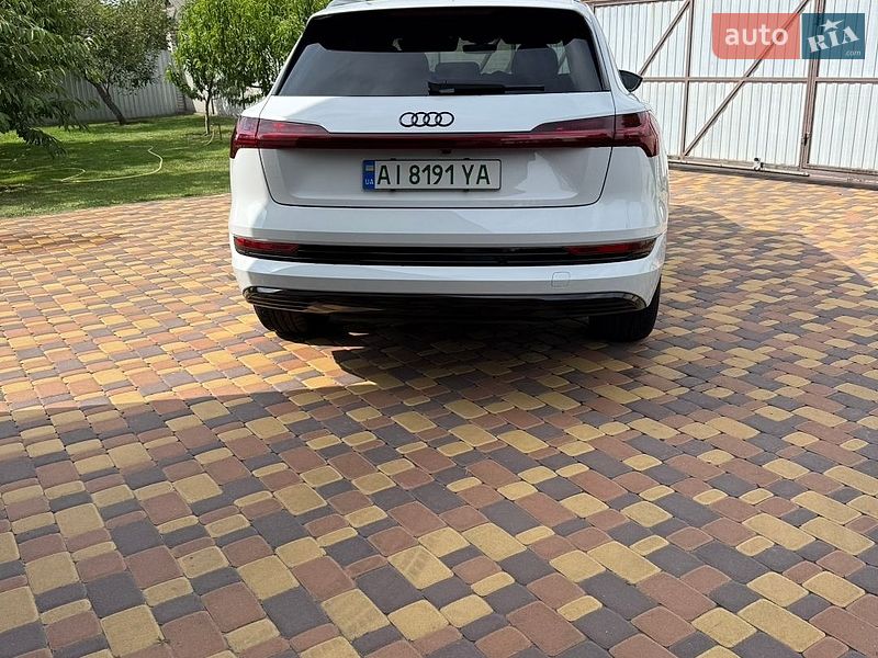 Внедорожник / Кроссовер Audi e-tron 2020 в Березане фото 5 Внедорожник / Кроссовер Audi e-tron 2020 в Березане