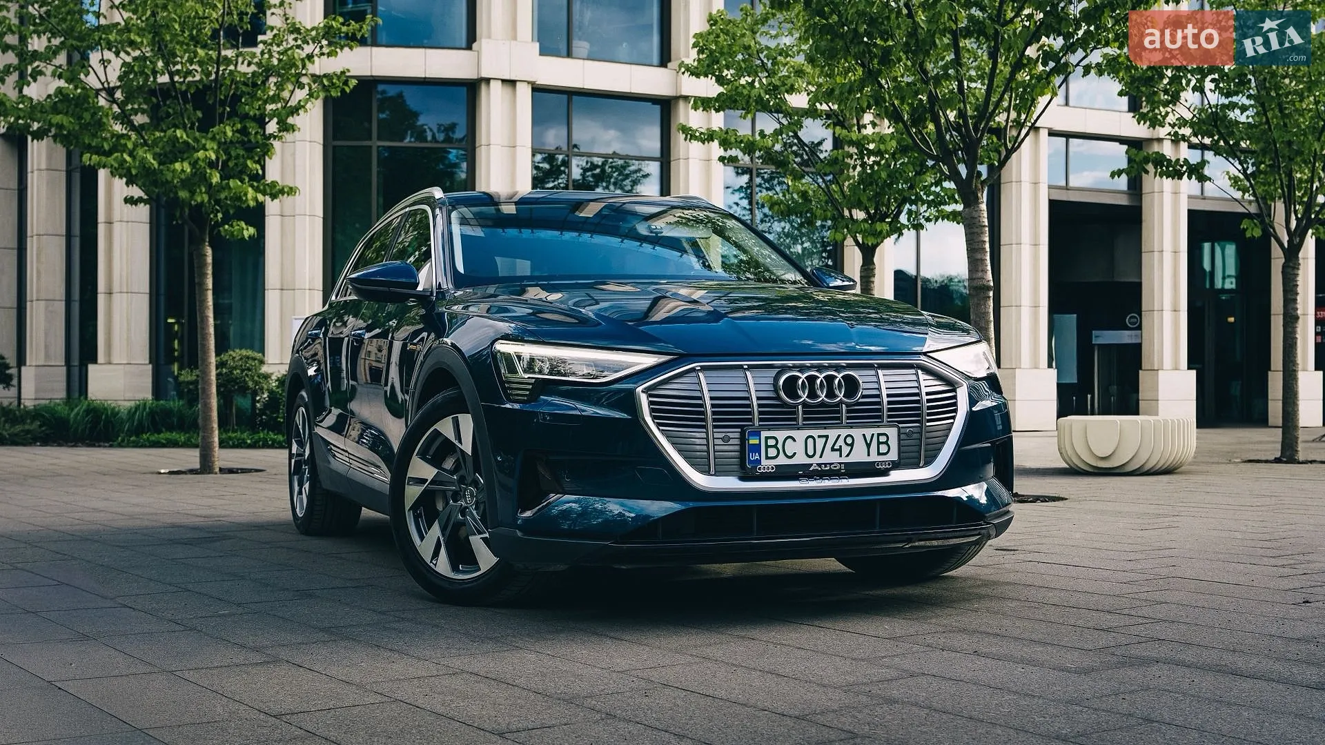 2020 Audi e-tron - фото 1