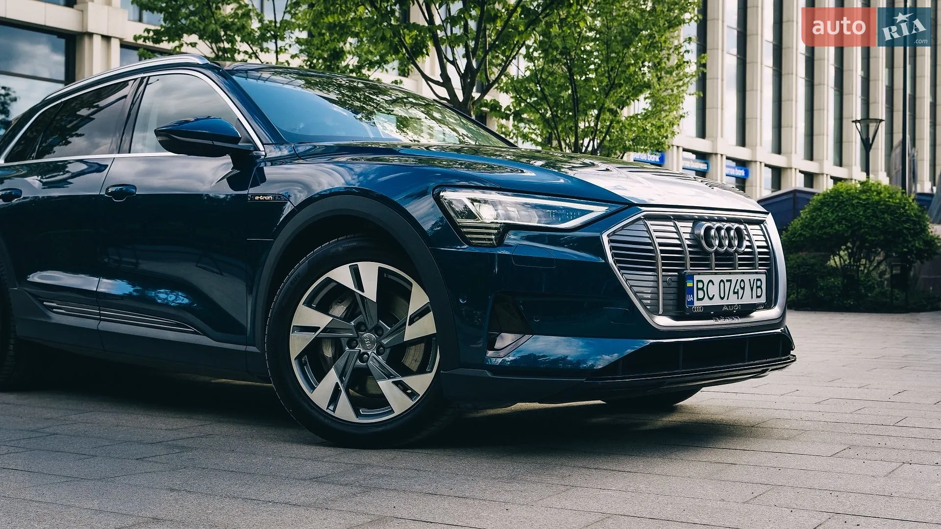 2020 Audi e-tron - мініатюра 10