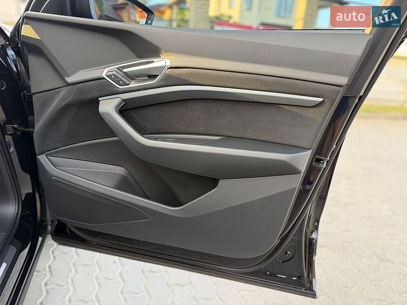 Внедорожник / Кроссовер Audi e-tron 2022 в Хмельницком фото 56 Внедорожник / Кроссовер Audi e-tron 2022 в Хмельницком