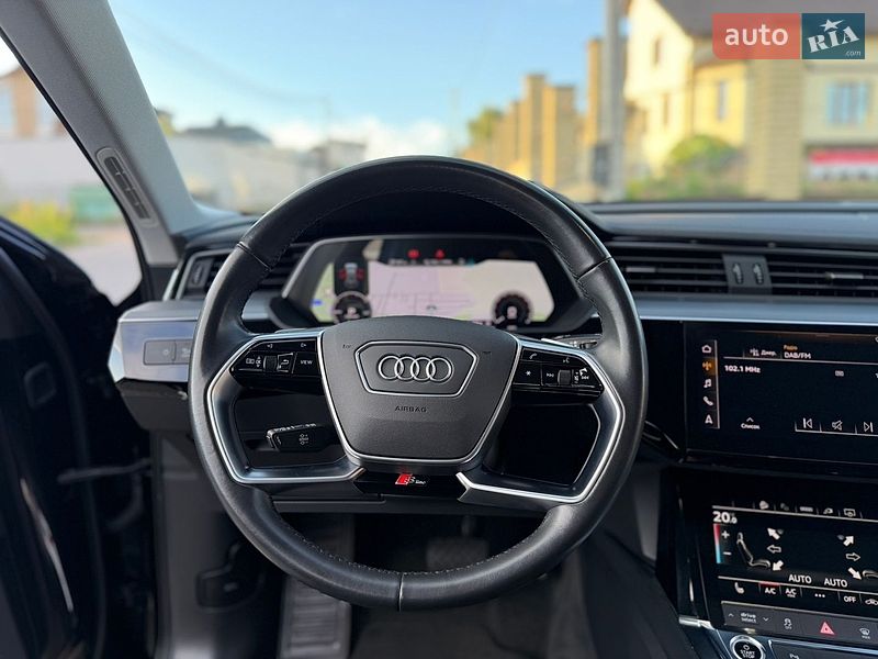 Внедорожник / Кроссовер Audi e-tron 2022 в Хмельницком фото 79 Внедорожник / Кроссовер Audi e-tron 2022 в Хмельницком