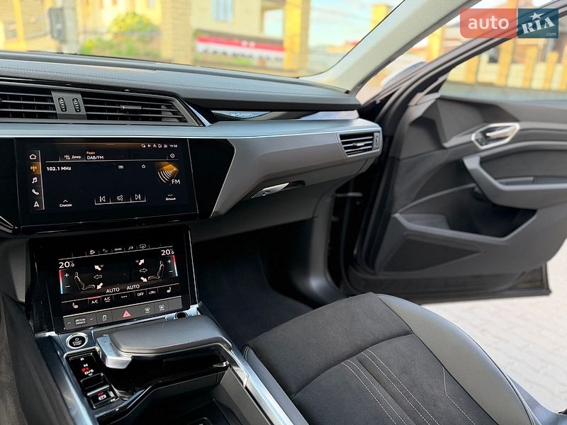 Внедорожник / Кроссовер Audi e-tron 2022 в Хмельницком фото 81 Внедорожник / Кроссовер Audi e-tron 2022 в Хмельницком