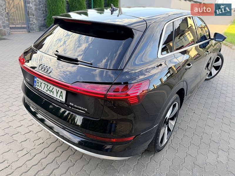 Внедорожник / Кроссовер Audi e-tron 2022 в Хмельницком фото 100 Внедорожник / Кроссовер Audi e-tron 2022 в Хмельницком